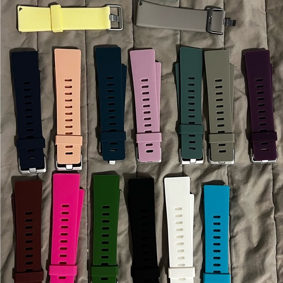 FITBIT LITE BUNDLE - Picture 2 of 7